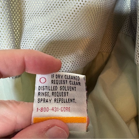 Vintage L.L. Bean Women's Blue and Purple  Rain Jacket Women's Small - Picture 10 of 11